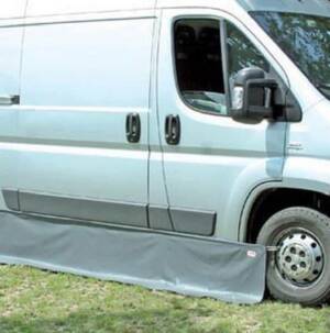 Tarpaulin Wind Skirting 750mm x 5000mm